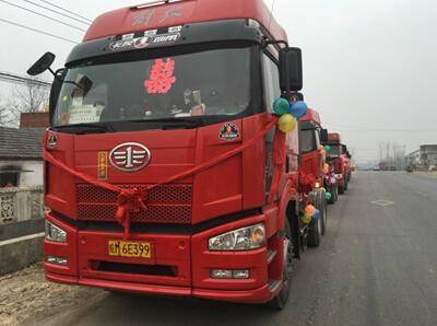 安徽滁州卡車司機結婚車隊,霸氣!